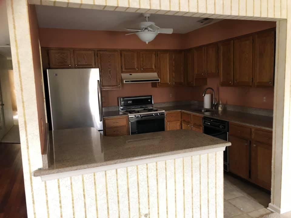 Cleaned Kitchen Countertop — Medford, NJ — A&W Clean Out Service