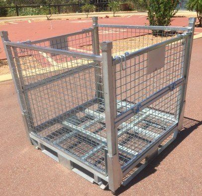 Metal Cages, Pallet-collars, Timber Boxes 14