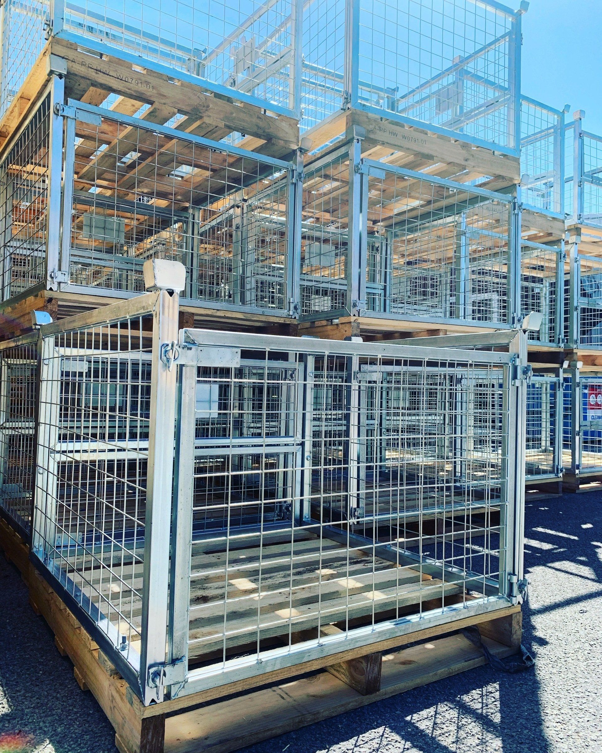 Metal Cages, Pallet-collars, Timber Boxes 1