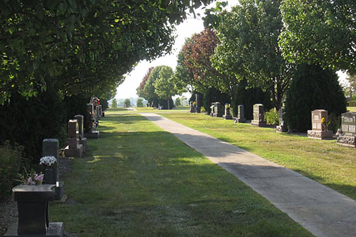 Hamilton Memorial Park Headstones