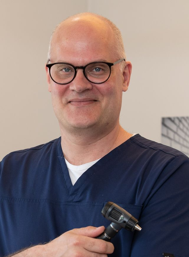 Thomas Skov Randrup,
Speciallæge i øre-, næse- og halssygdomme
Charlottenlund Privathospital i Holstebro