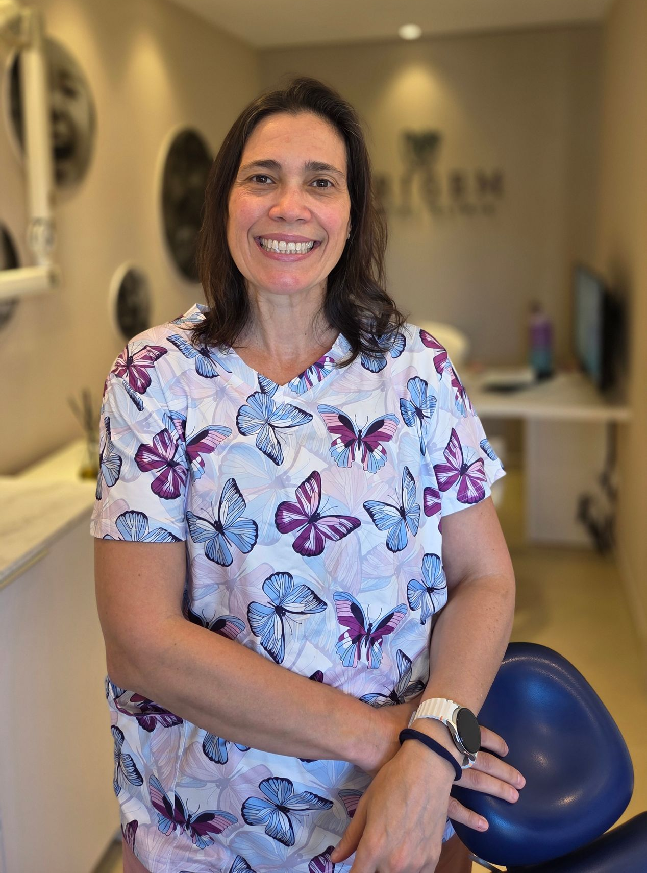 Retrato do Dra. Patrícia na Origem Dental Clinic