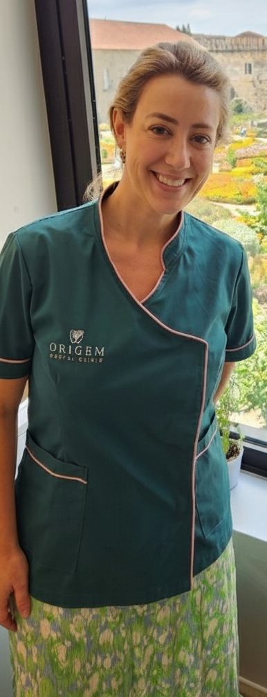 Retrato da Dra. Sílvia Fogli na Origem Dental Clinic