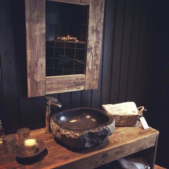 Arredo bagno rustico