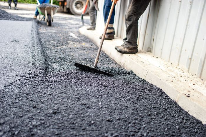 757 asphalt driveway
