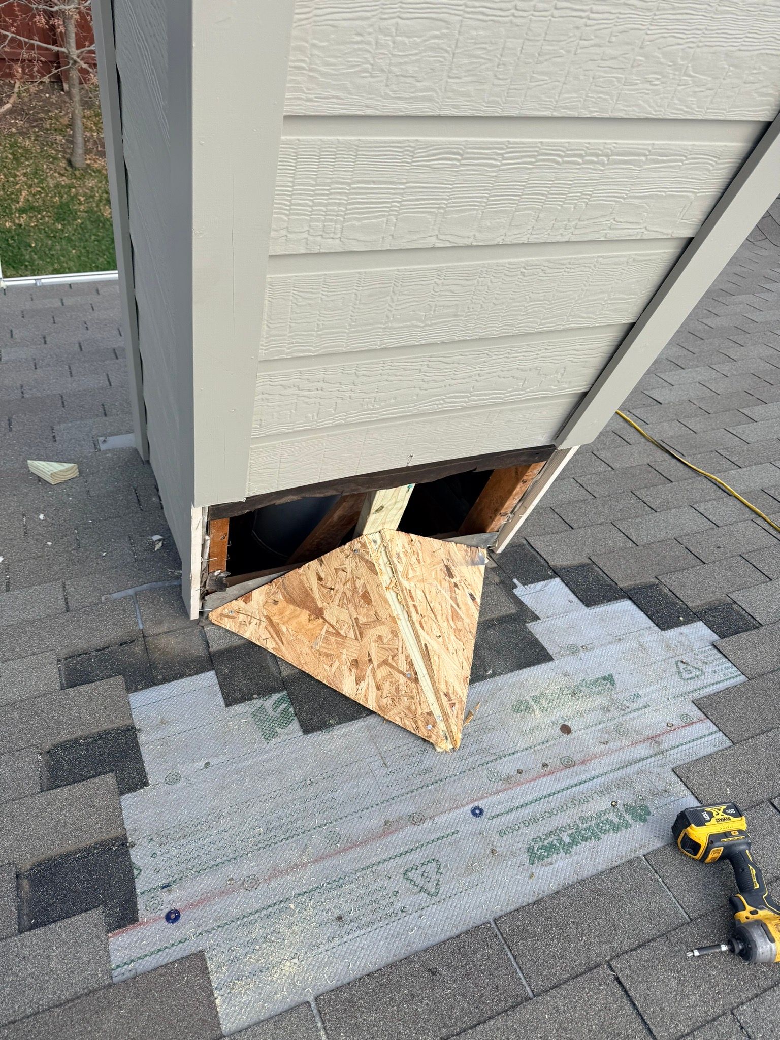 Austin TX roof leak inspection by HD Roofing and Repairs