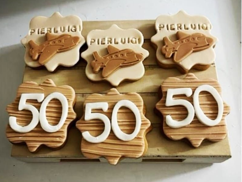 Biscotti decorati con 