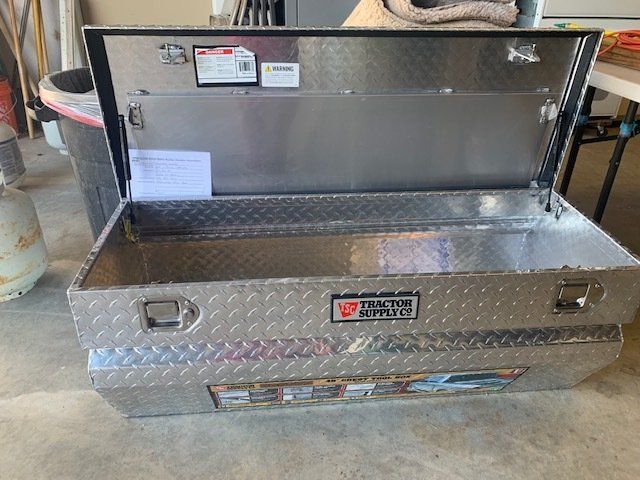 Tractor Supply Chest Truck Box