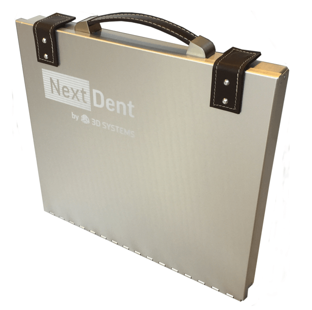 Koffer op maat, lichtgewicht, uit aluminium met schuim inlay, optioneel met bedrijfslogo.