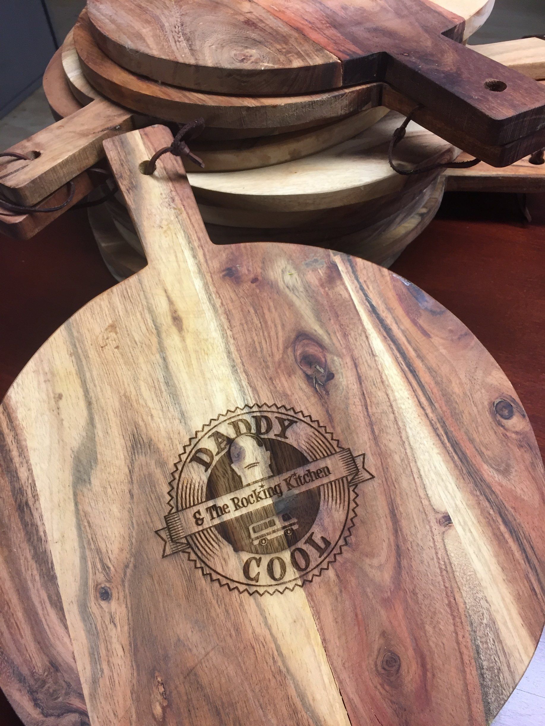 Hapjesplanken laser graveren