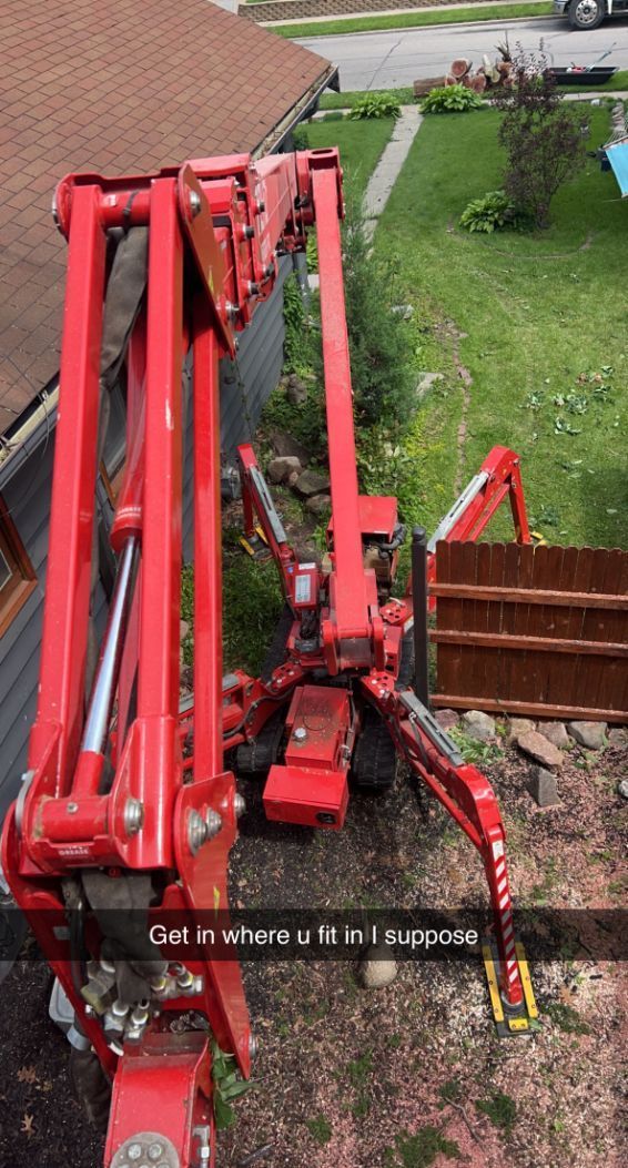 Get stump grinding in Des Moines, IA by Top Notch Tree Care