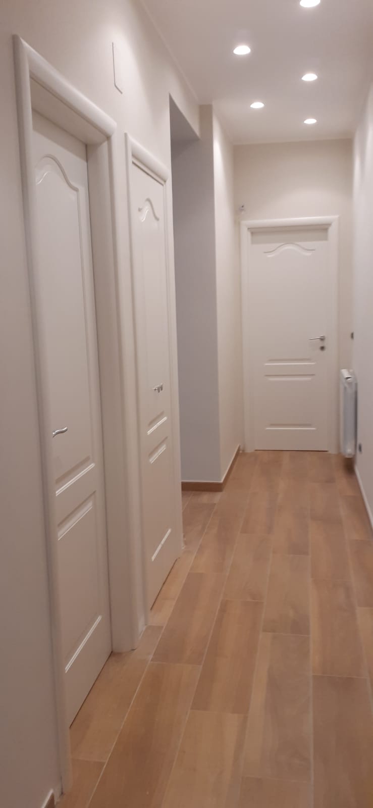 porte bianche in legno per interni