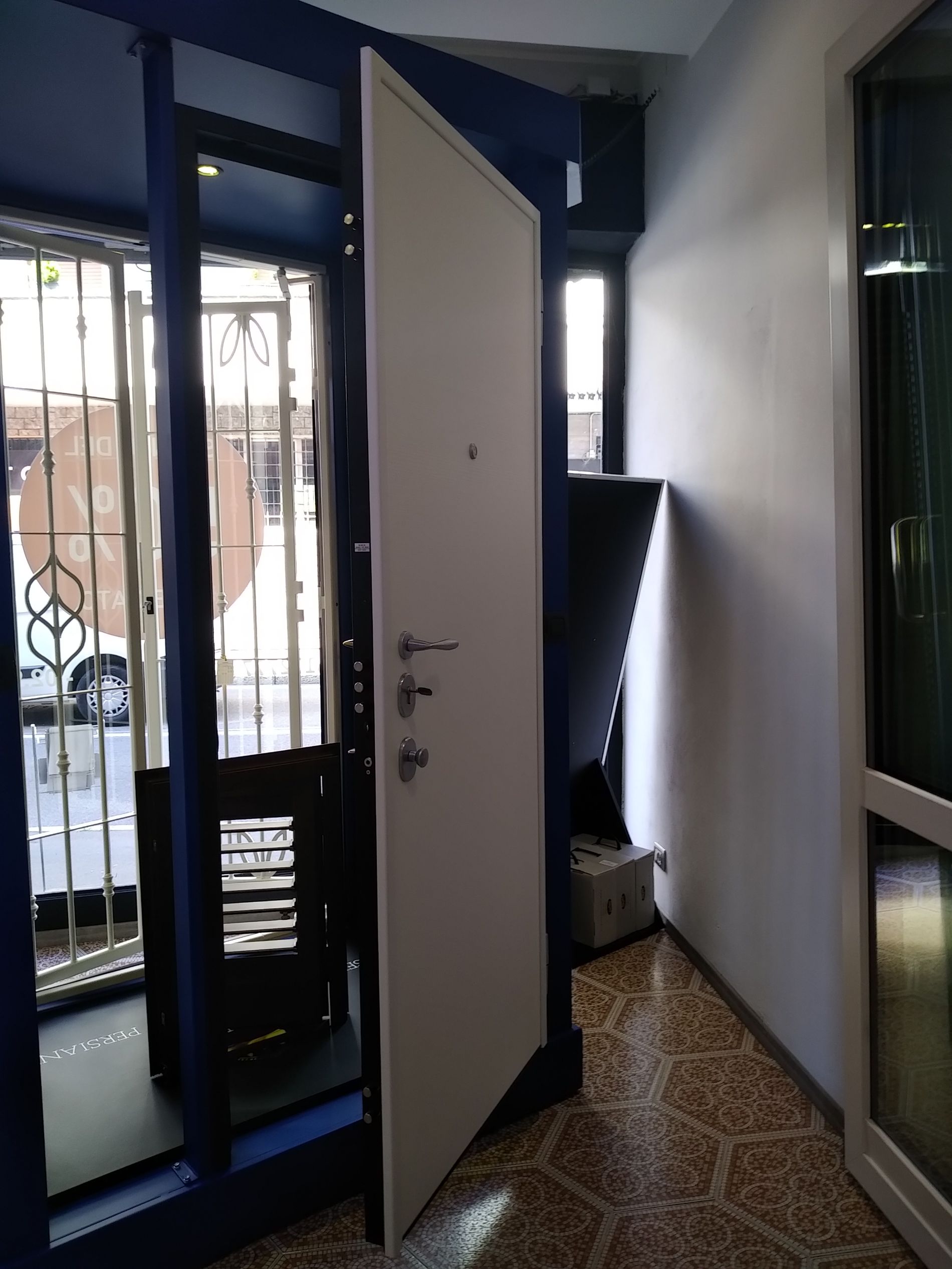 porta blindata laccata bianca