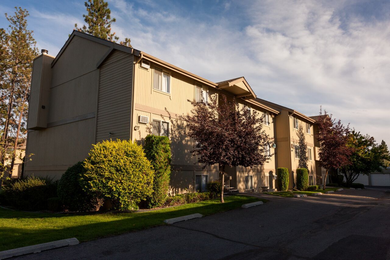 Cedar Hollow Apartments