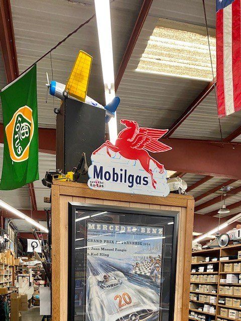 Mobilgas — Salinas, CA — Coast Automotive Warehouse