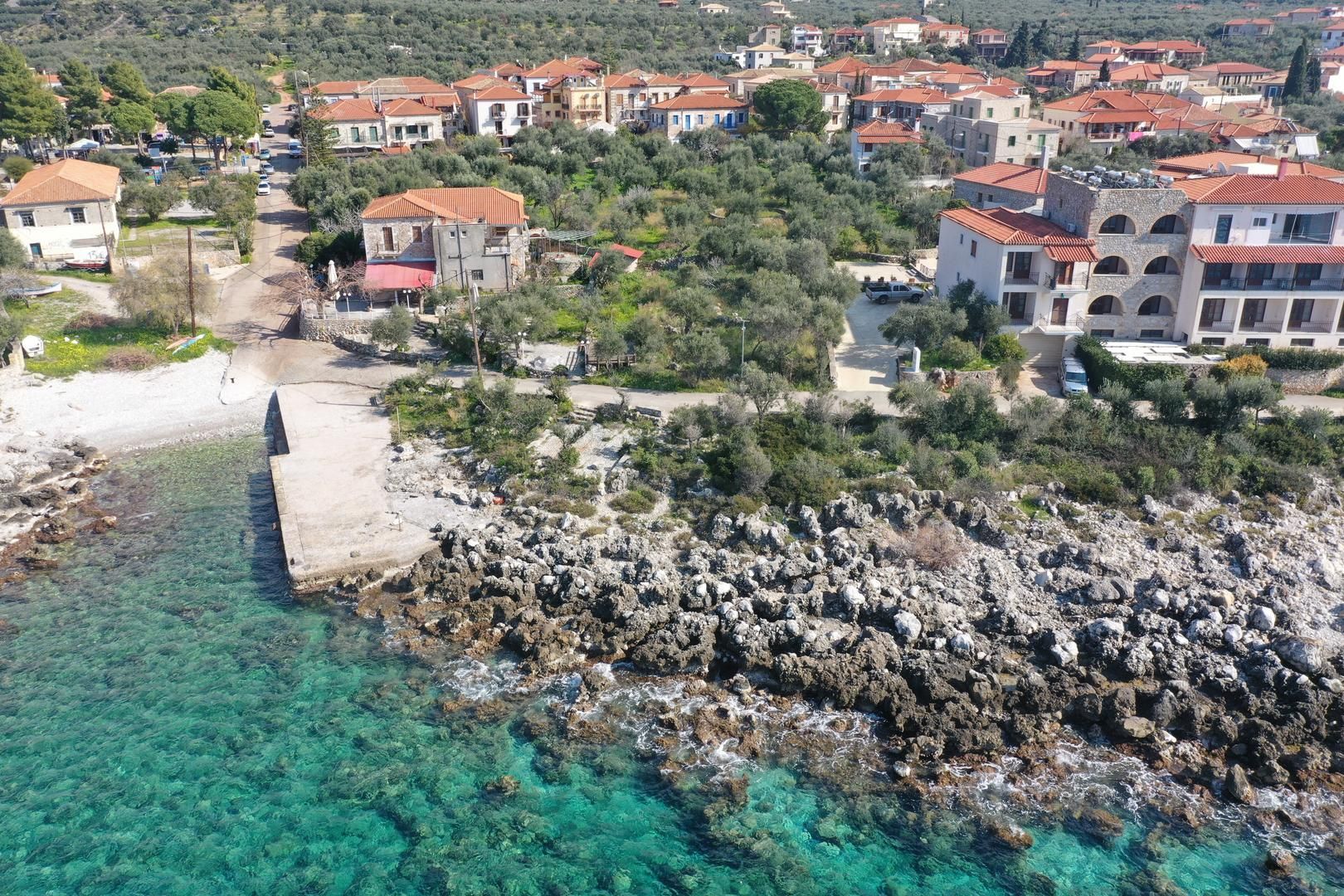 Kardamili real estate in the Mani region / Messinia/Peloponnese/Greece by Valavanis Properties