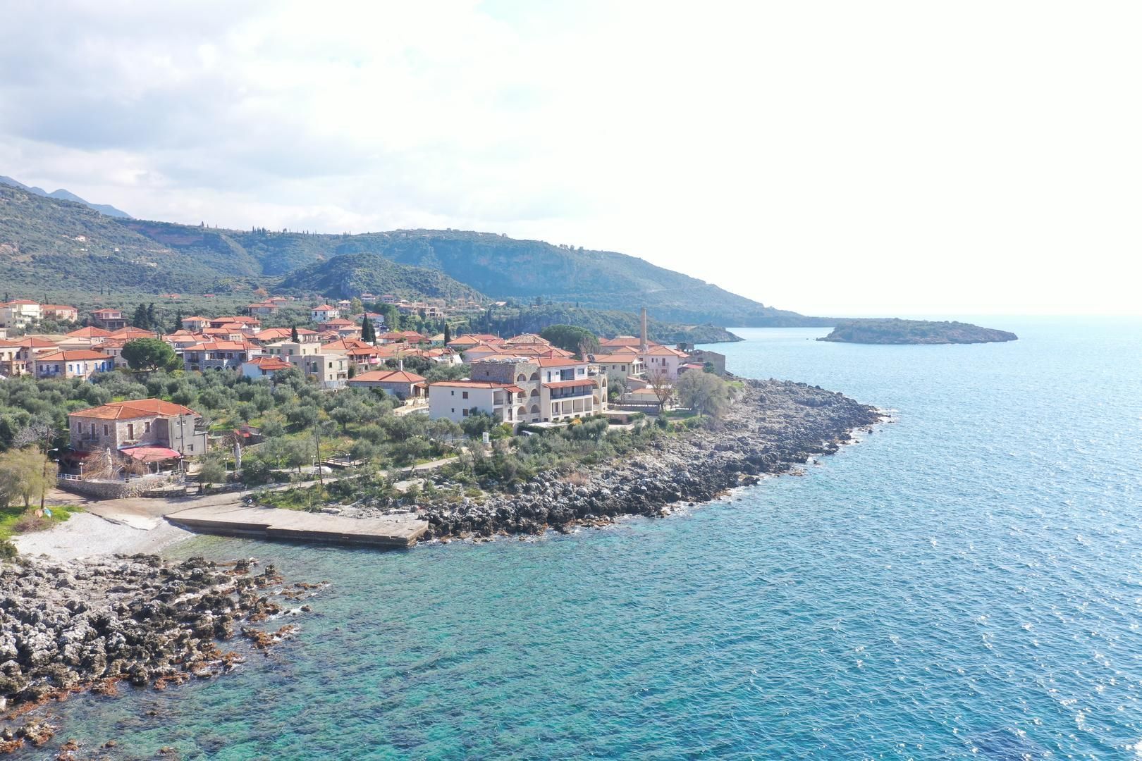 Kardamili real estate in the Mani region / Messinia/Peloponnese/Greece by Valavanis Properties