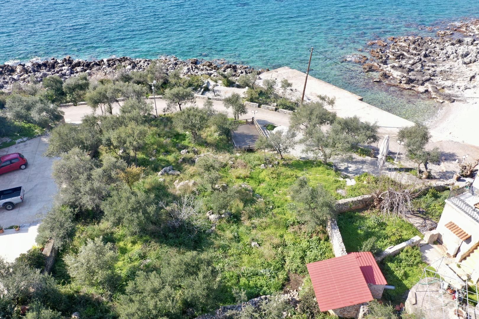 Kardamili real estate in the Mani region / Messinia/Peloponnese/Greece by Valavanis Properties