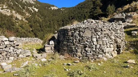 old round shepher's house in the Mani region