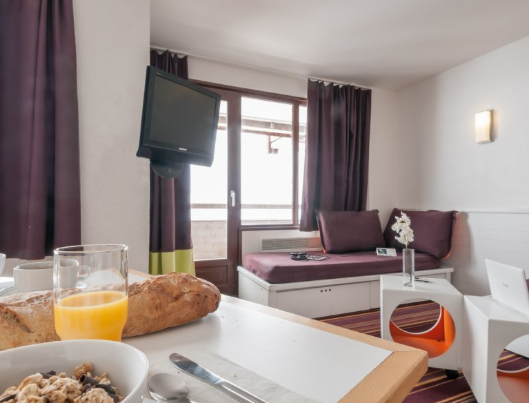 3* Antares, Avoriaz