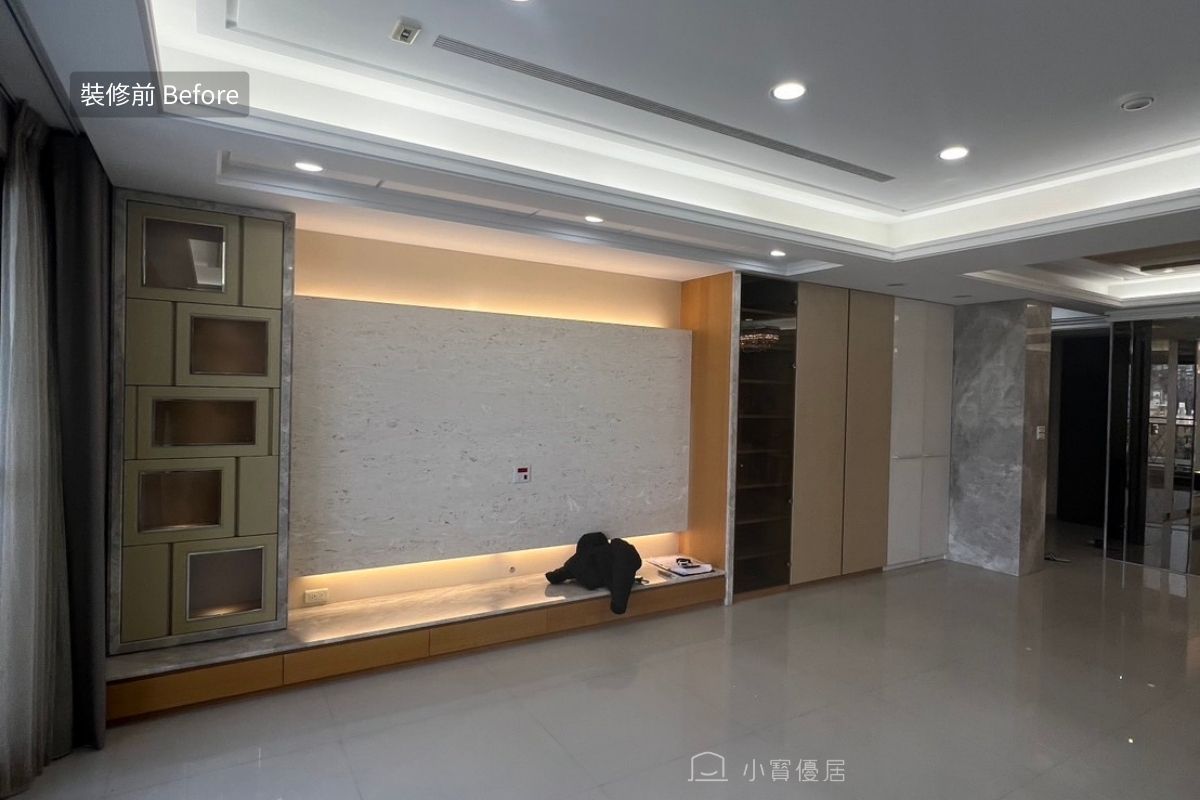 自在磅礴，小寶優居室內設計，台中中古屋翻新案，客廳電視牆裝修前。