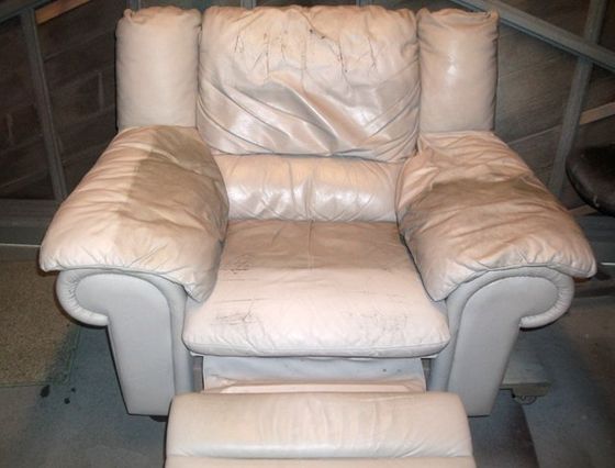 Recliner Before