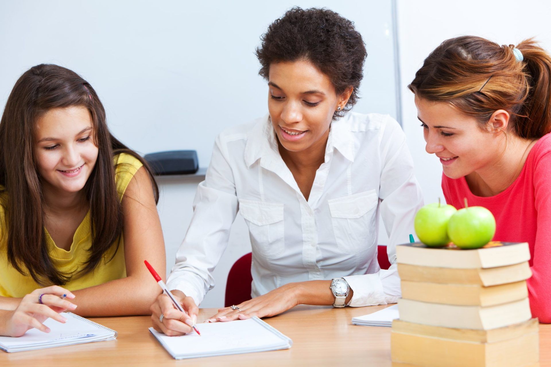 What are the pros and cons of being a substitute teacher?