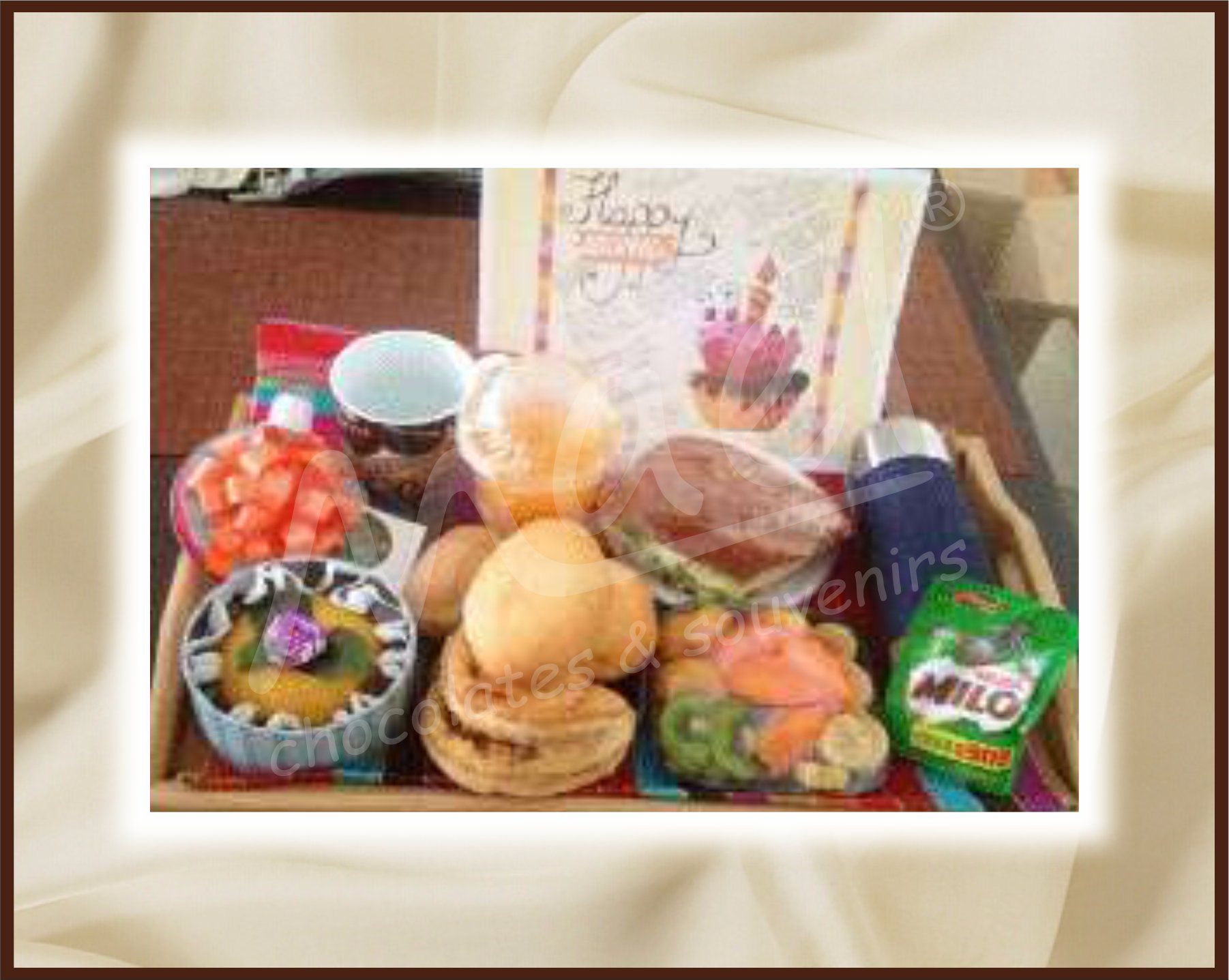 Mael Chocolates y Souvenirs, arreglos y regalos para toda ocasión en Bogotá.