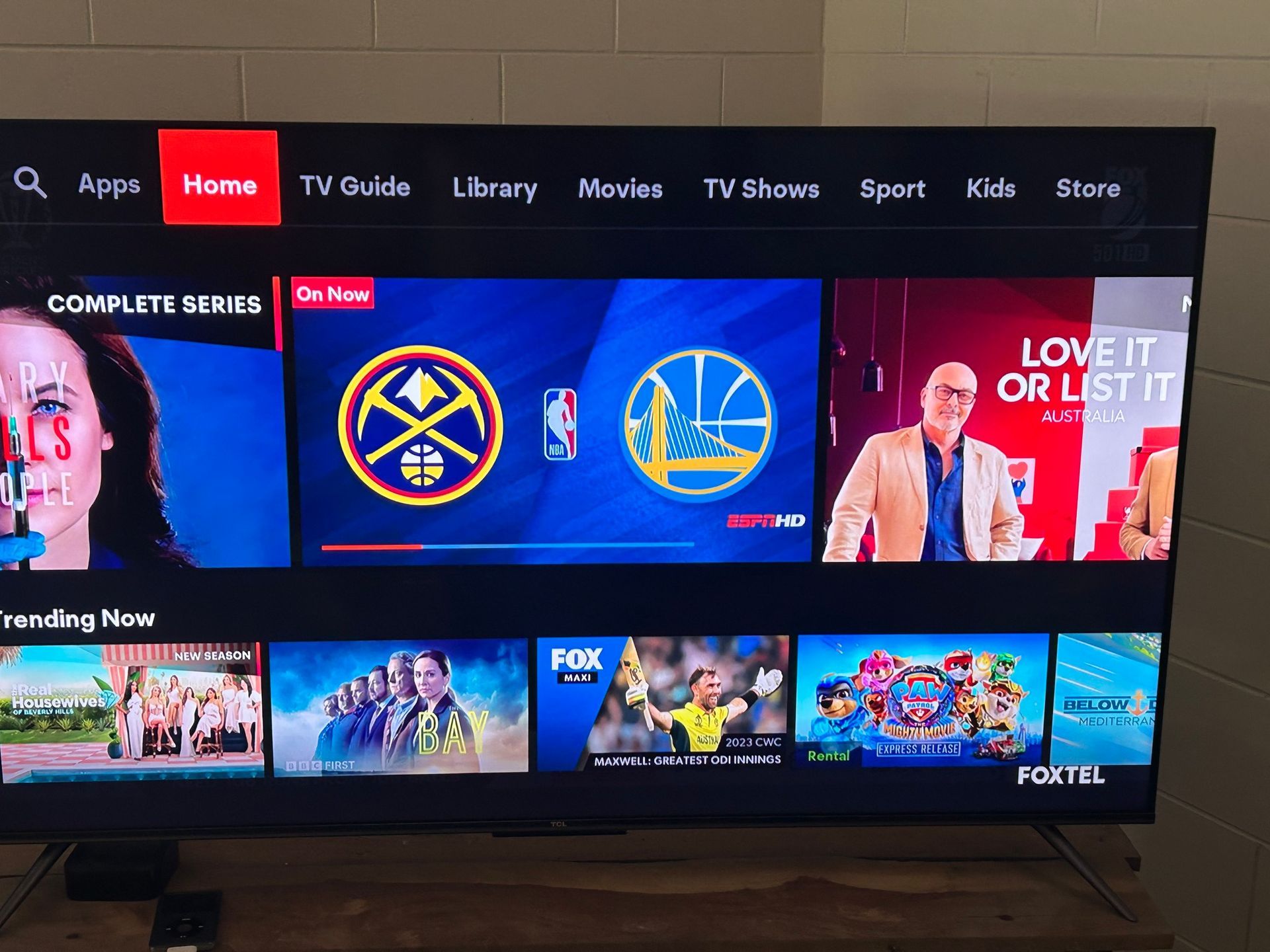 TV Displaying Foxtel Menu — Apex Antenna Solutions Pty Ltd in Airlie Beach, QLD