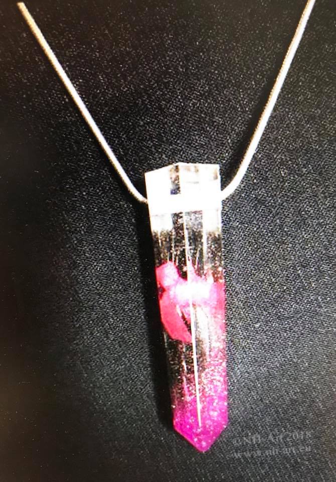 ciondolo con pelo animale