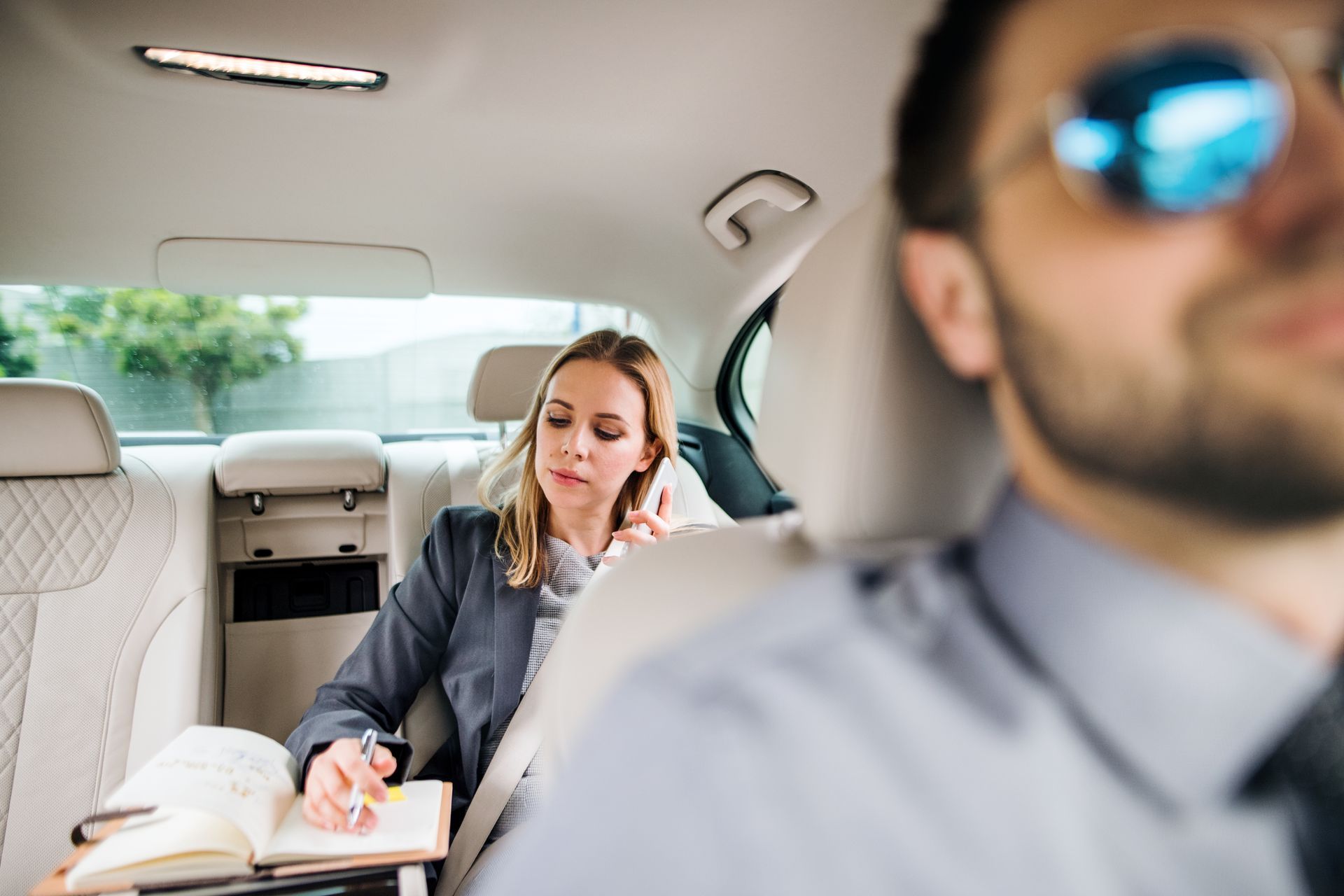 Affordable vs. Luxury Limo Services in Jacksonville: What’s Right for You?