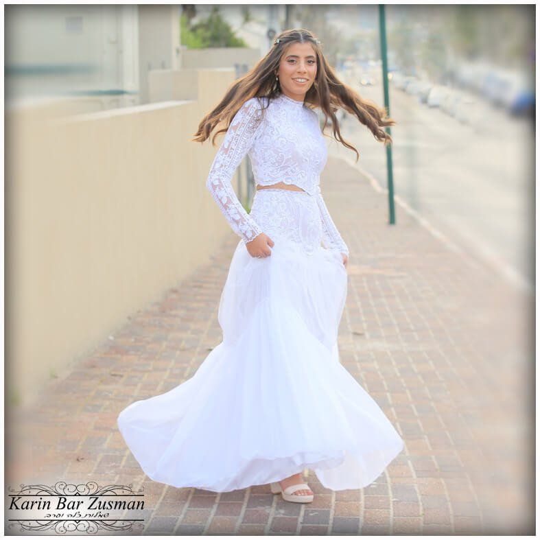 שמלת כלה צנועה בשני חלקים