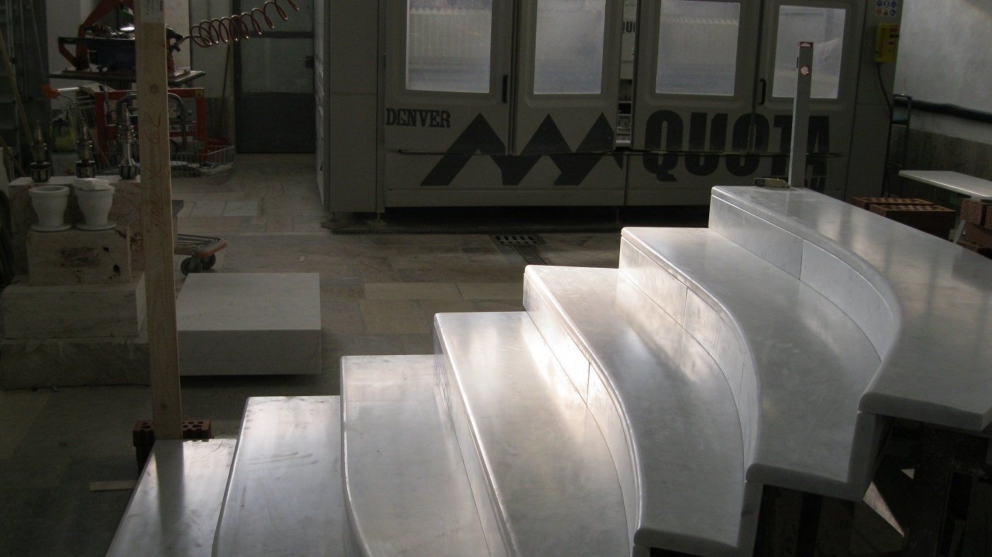 nico marmi scalinate su misura in marmo