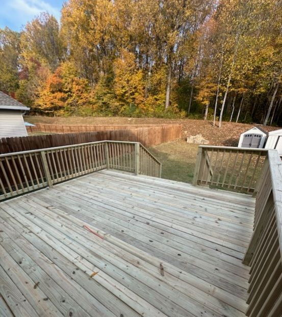 Backyard Fences & Decks | Evansville, IN