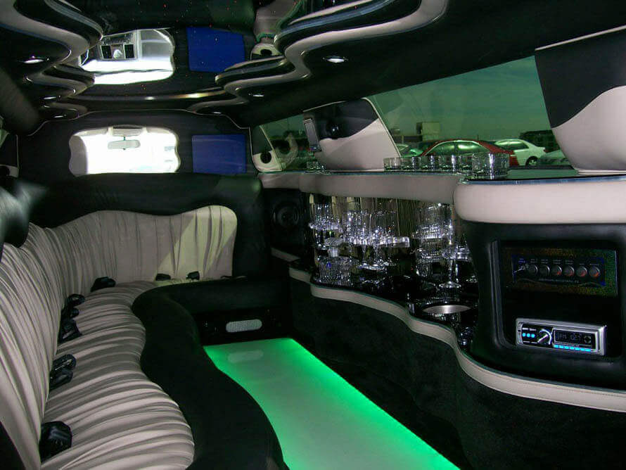 white Chrysler 300 limo interior