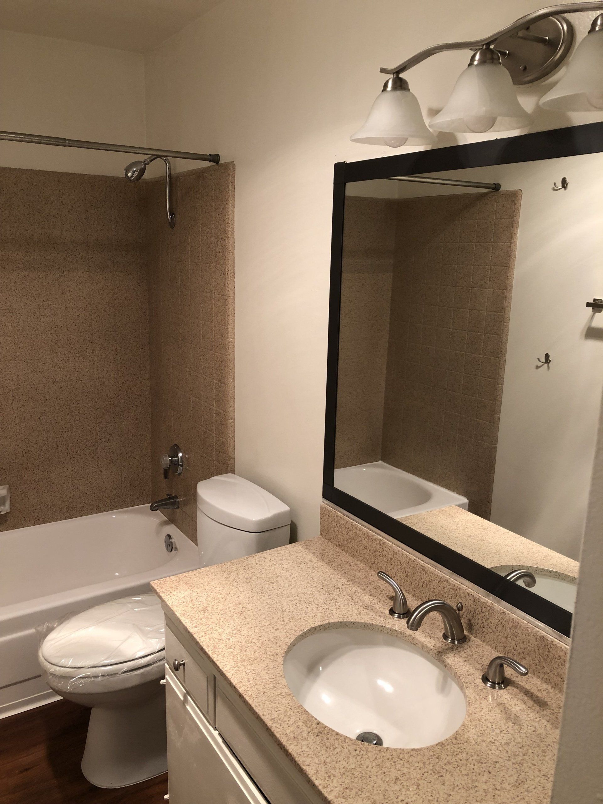 Bathroom | Villa Pointe Apartments