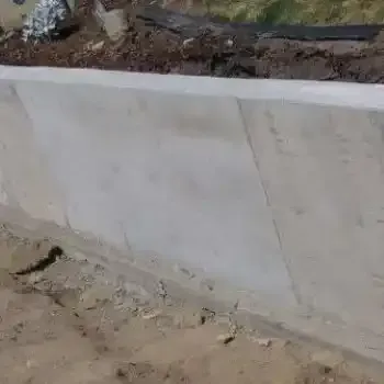 Poured Concrete Retaining Wall, Dunedin City, New Zealand.