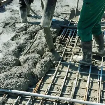 Dunners Concrete pumping industrial concrete foundation and floor for a commercial project in Dunedin City.