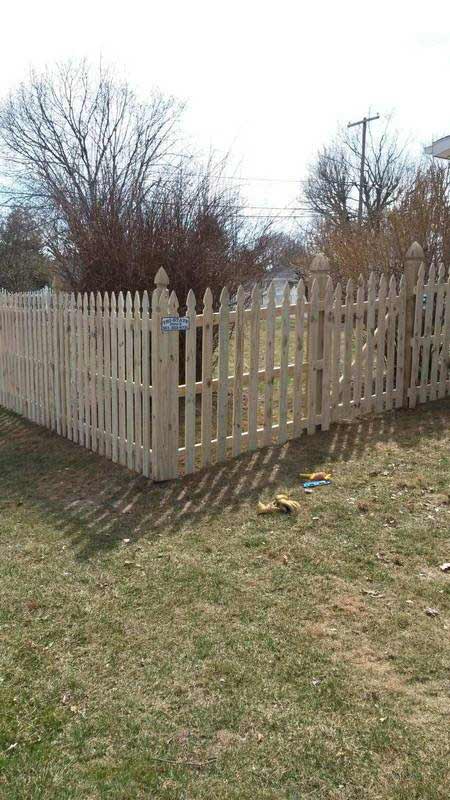 Picket Fence — Fence Repair in Williamsport, MD