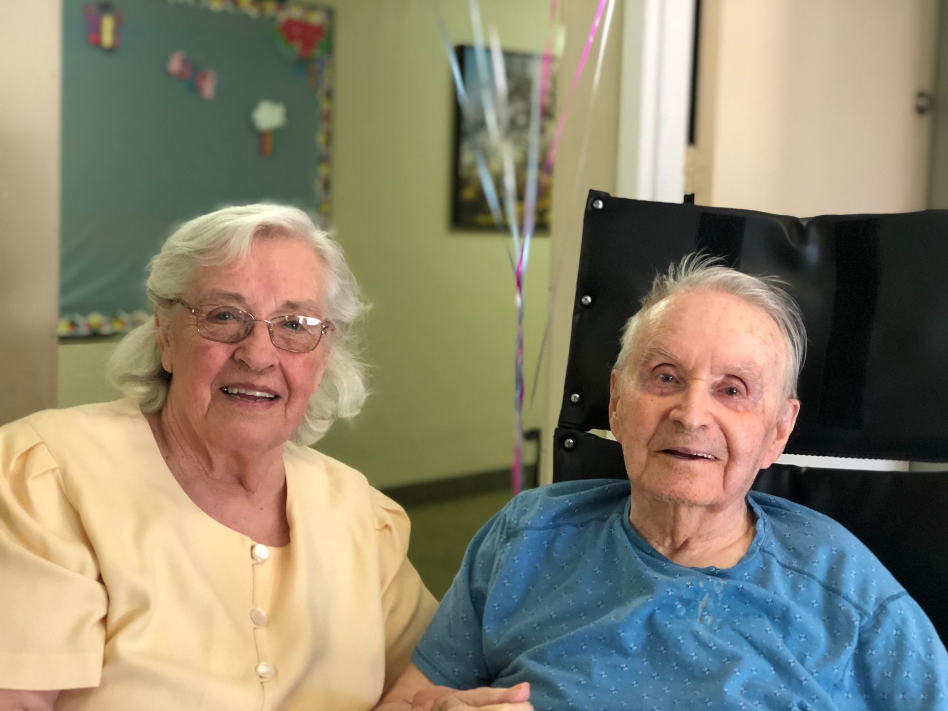 Memory Care Residents Enjoy Group Activities
