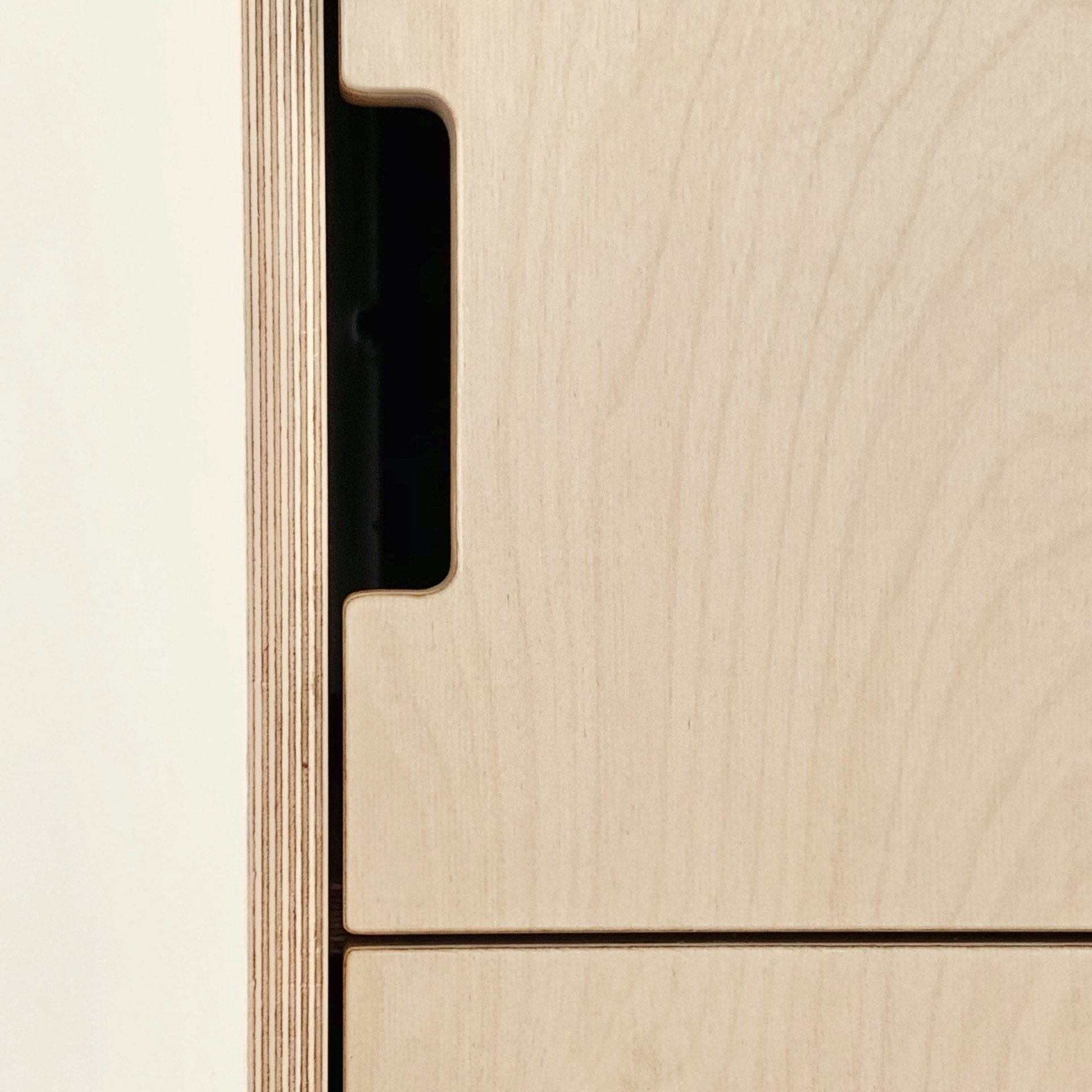 birch ply handle detail