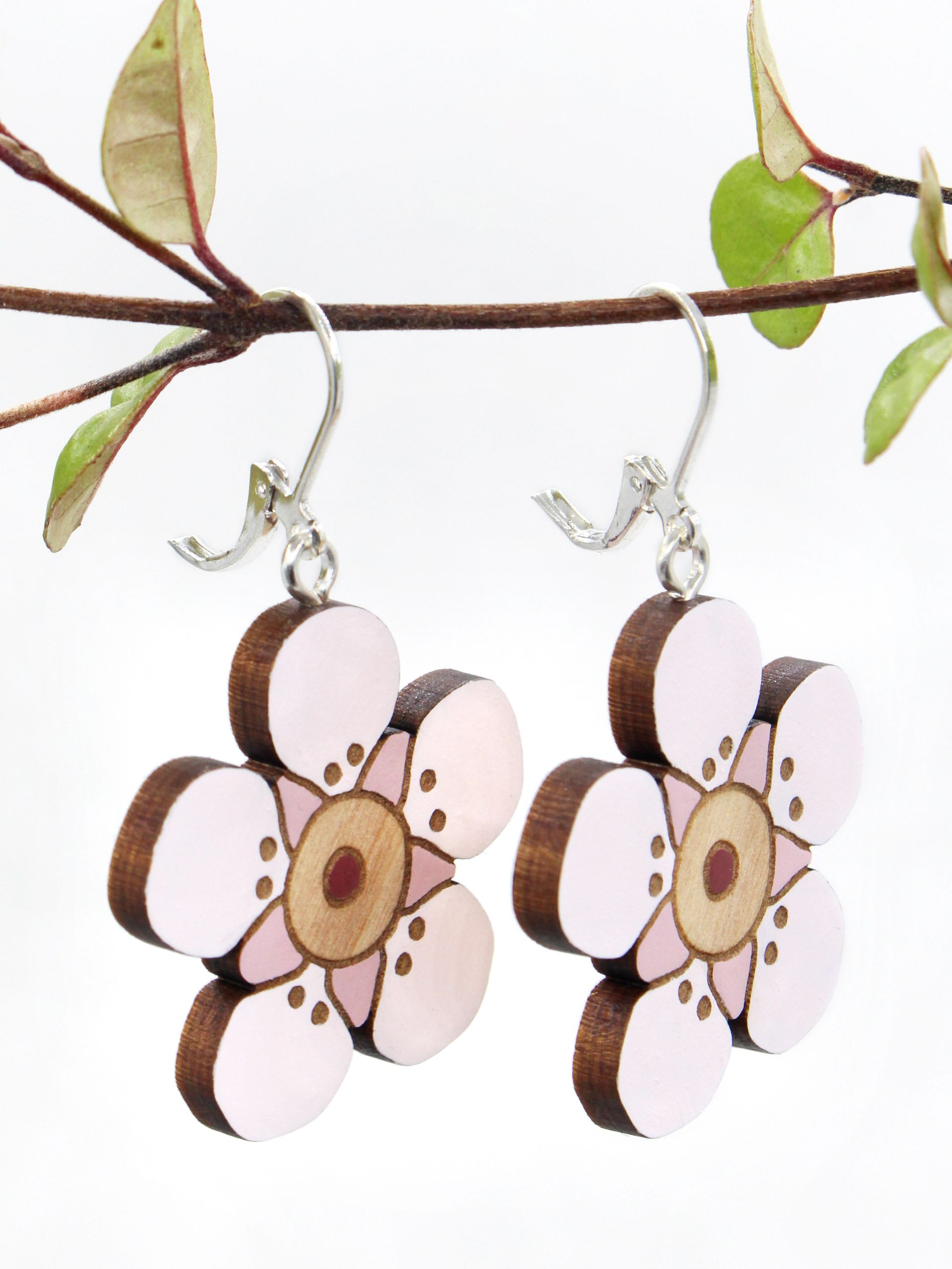 Manuka Flower Hook Earrings - Rimu Wood