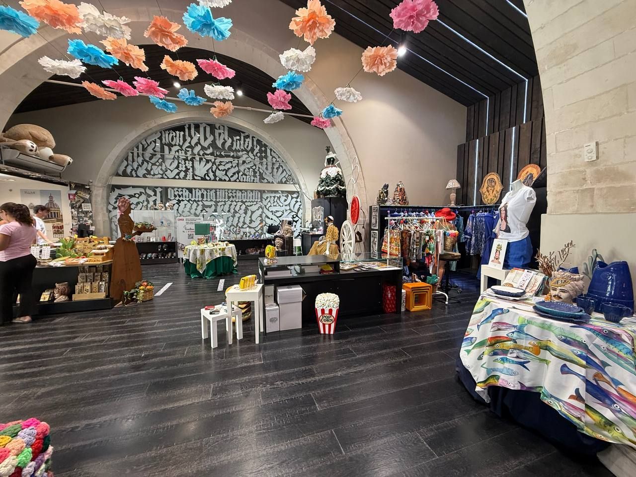 VISTA  GENERALE NEGOZIO  LOREDAMALAB