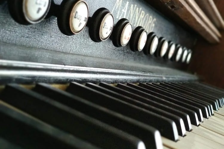 A close up of a keyboard with the name mannborg on it