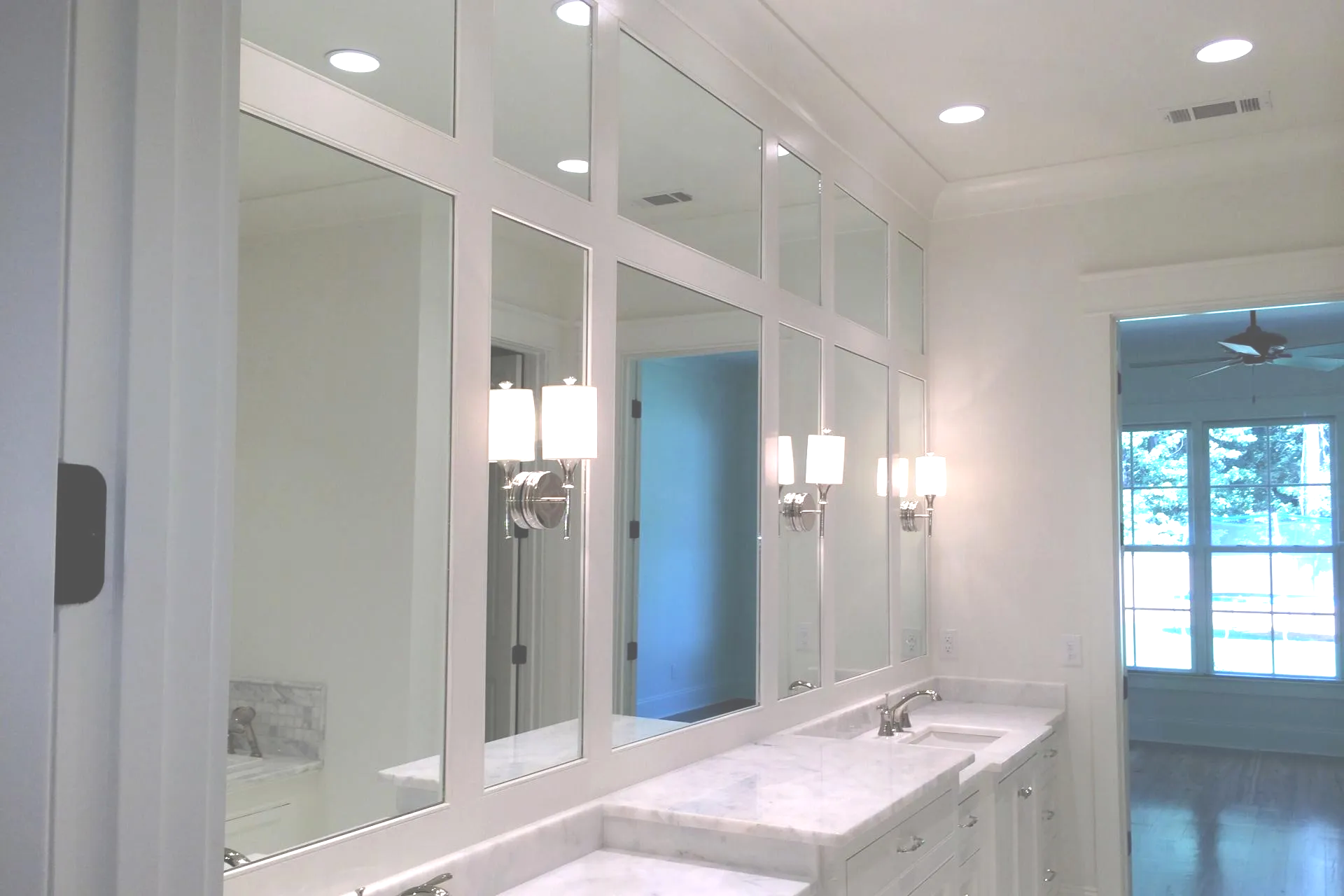 Custom Mirrors — Beautiful Glass Designs in Jackson,MS