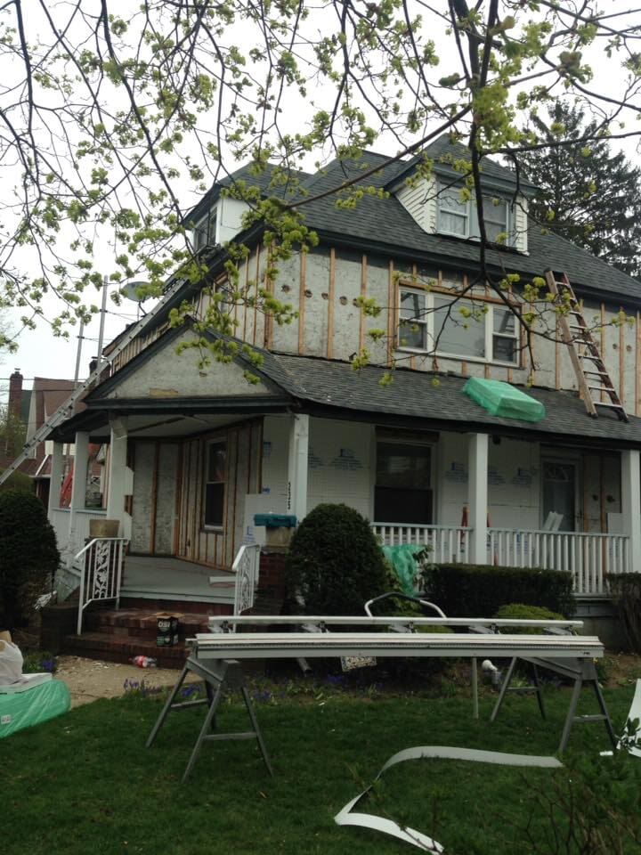 Siding installation — Home Improvement in Floral Park, NY