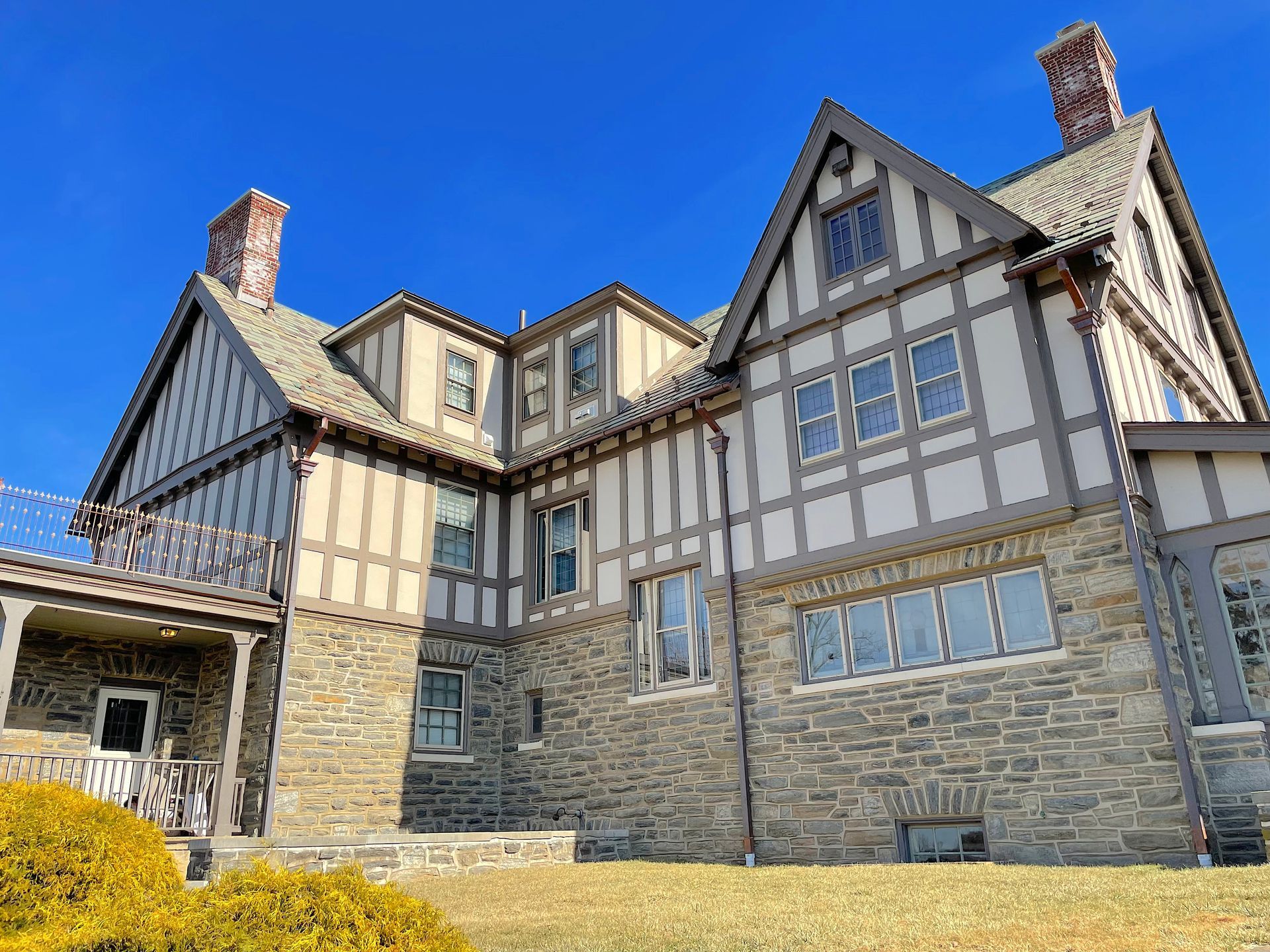 Stone House Wall Pointing and Wissahickon Schist Replacement - Montgomery County, PA - Disciple Masonry