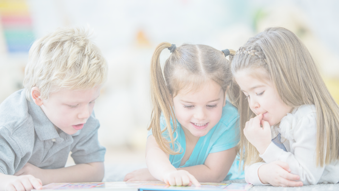 Holistische energetische therapie voor ouders van baby's, peuters en kleuters. Ilze Liebrand is kindercoach bij Liefdeslicht voor kinderen regio Boxmeer, Gennep, Bergen, Venray, Gemert, Uden, Oss, Grave, Wijchen, Nijmegen, Malden, Cuijk, Sambeek e.o.