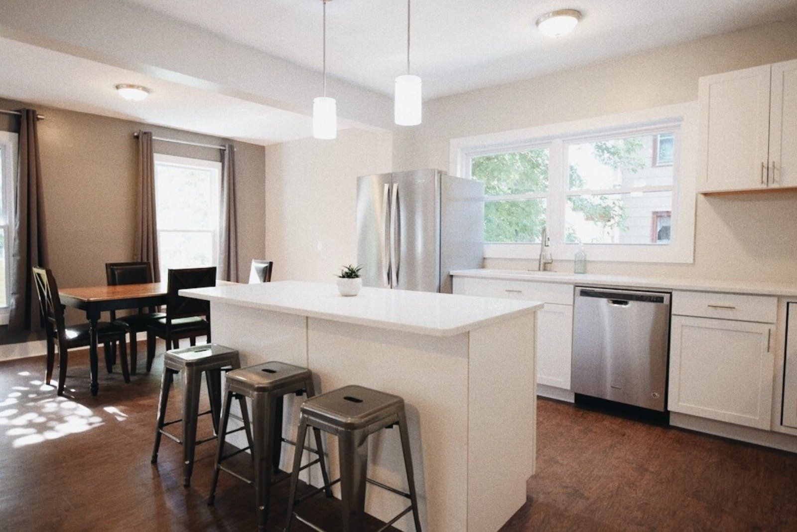 Modern Living Rentals Quality Management Services Since 2010