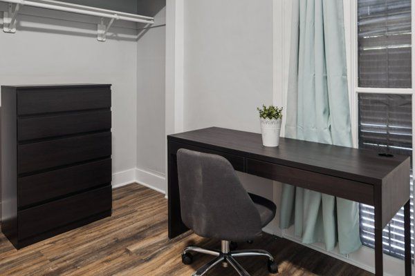 601 E State Street office